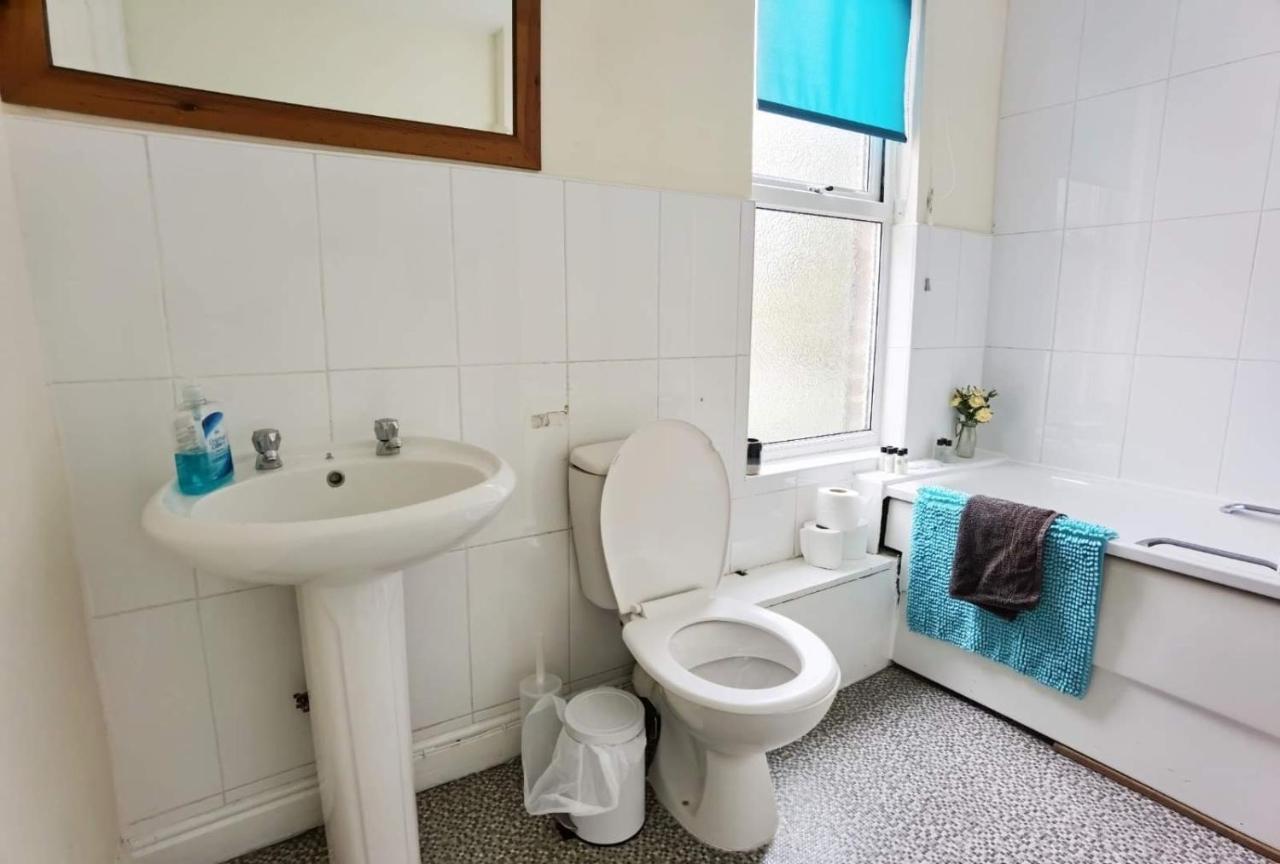 Kenrick Street Great House Available For Guests And Contractors Parking And Wifi Villa Nottingham Dış mekan fotoğraf