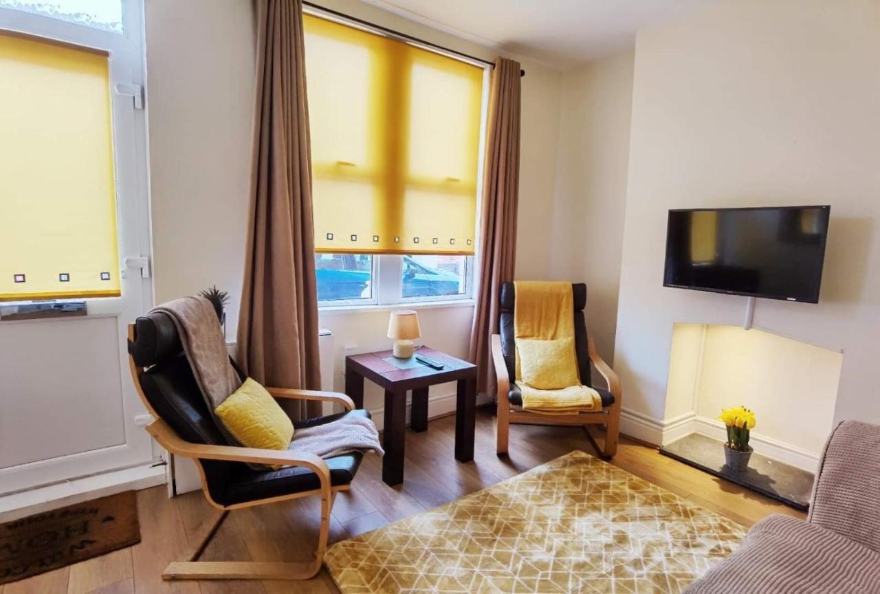 Kenrick Street Great House Available For Guests And Contractors Parking And Wifi Villa Nottingham Dış mekan fotoğraf