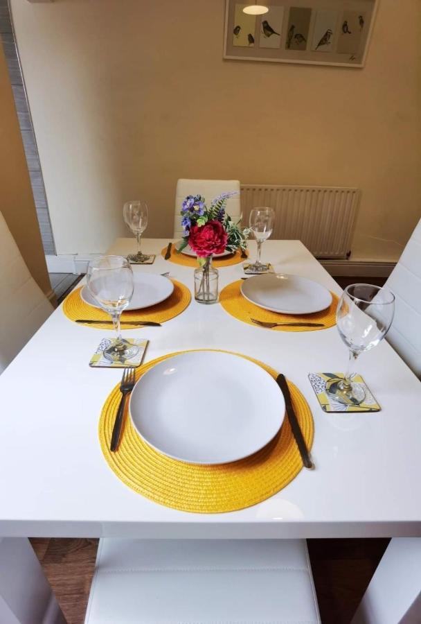 Kenrick Street Great House Available For Guests And Contractors Parking And Wifi Villa Nottingham Dış mekan fotoğraf