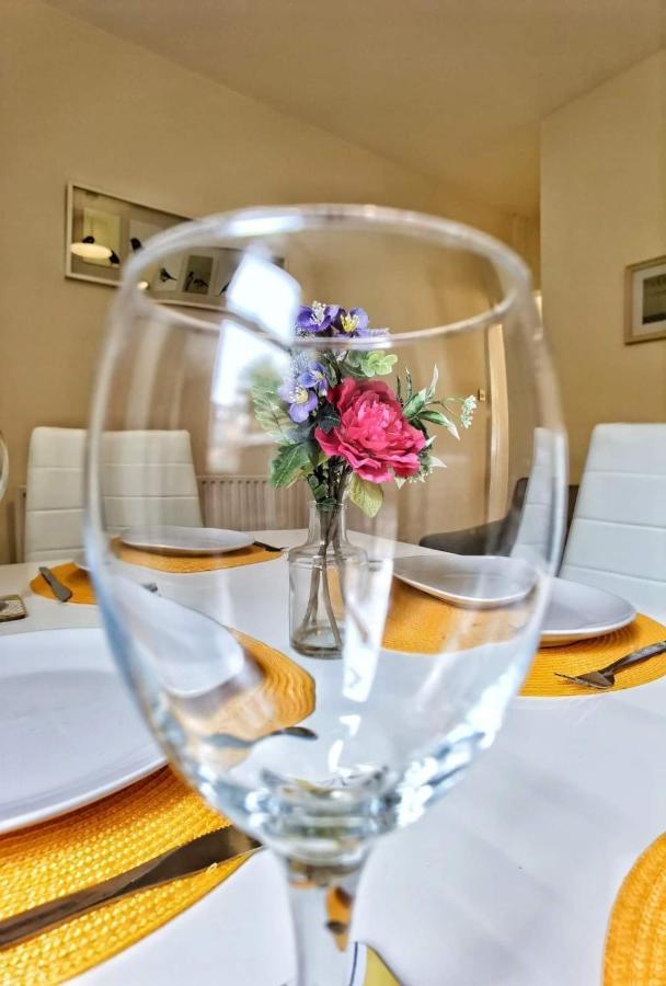 Kenrick Street Great House Available For Guests And Contractors Parking And Wifi Villa Nottingham Dış mekan fotoğraf